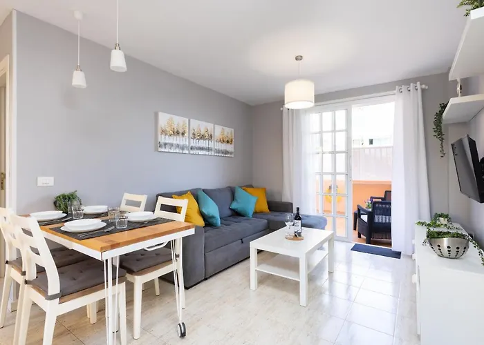 Caletillas Waves & Pool