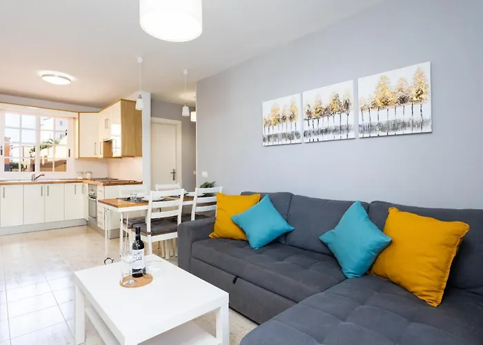 Caletillas Waves & Pool * カンデラリア