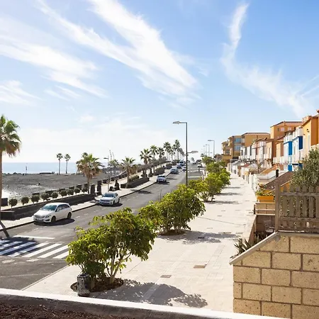 Caletillas Waves & Pool Candelaria