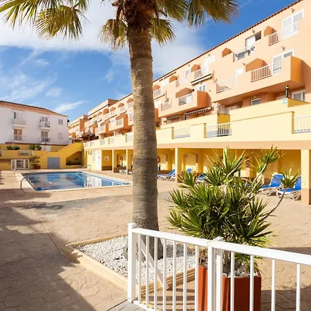 Caletillas Waves & Pool *