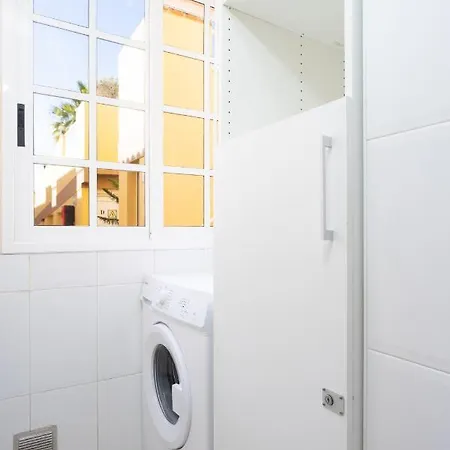 Caletillas Waves & Pool Appartement *