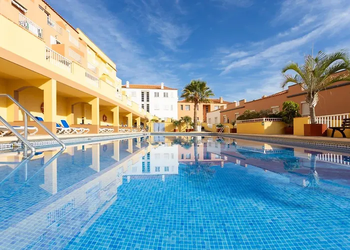 Caletillas Waves & Pool