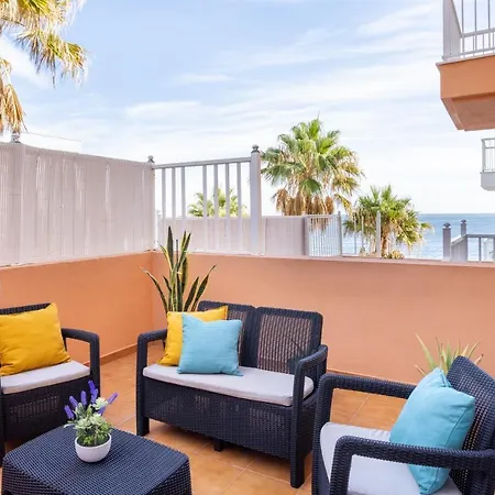 Caletillas Waves & Pool Канделария